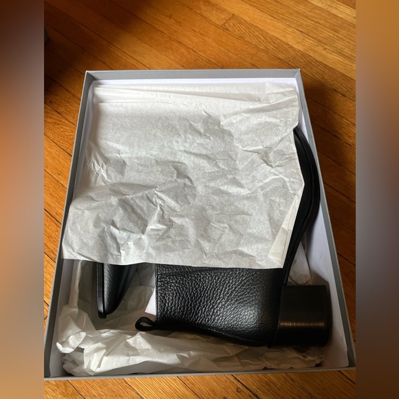 Everlane Boss Boot (Size 7) - Picture 10 of 11